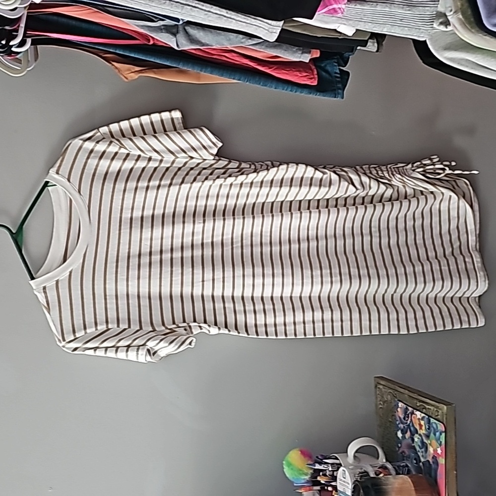 Womens Gorgeous tan&white striped dress,cinched side. Sz large Universal Thread